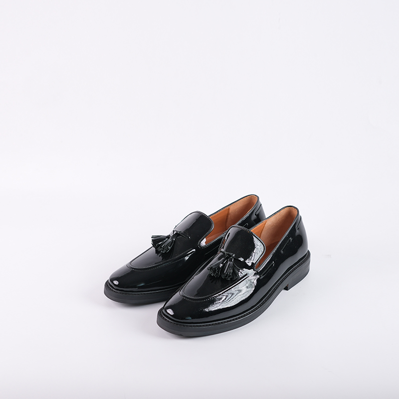 Tassel Black Wedding-1
